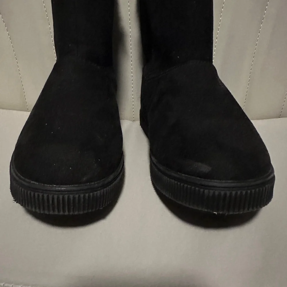 Cat & Jack Kids Black Boots Faux Fur Lined Zipper Winter Shoes Size 13